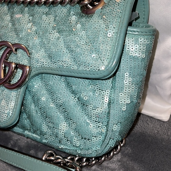 Preloved Gucci marmot green sequins excellent condition comes with dust bag - Picture 3 of 12